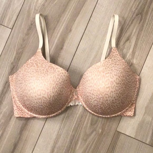 Like New Maidenform Padded Push Up - 40D - Picture 1 of 9